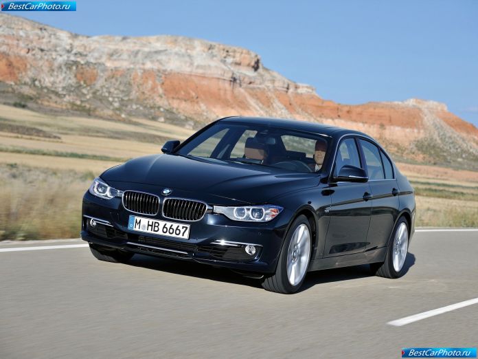 2012 BMW 3-series Sedan - фотография 3 из 114