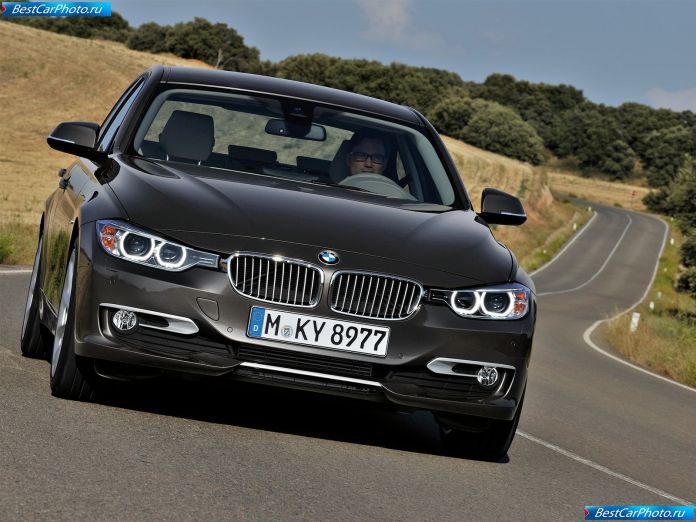 2012 BMW 3-series Sedan - фотография 24 из 114