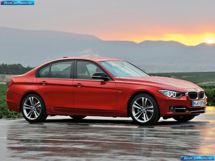 2012 BMW 3-series Sedan - фотография 27 из 114 2012 BMW 3-series Sedan - фотография 27 из 114