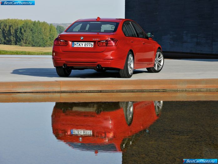 2012 BMW 3-series Sedan - фотография 46 из 114
