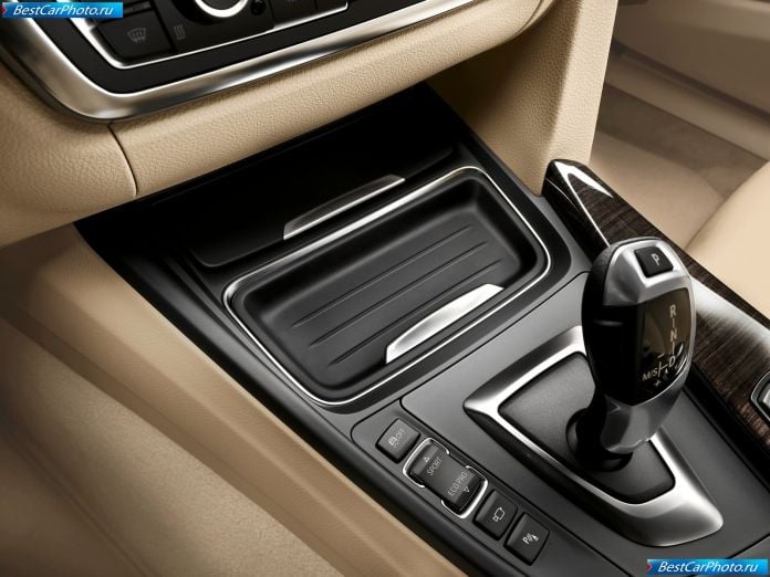 2012 BMW 3-series Sedan - фотография 85 из 114 2012 BMW 3-series Sedan - фотография 85 из 114