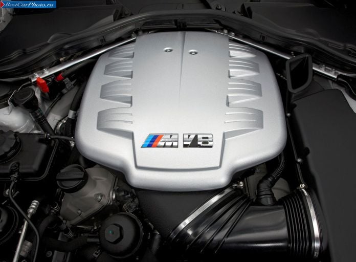2012 BMW M3 CRT - фотография 28 из 29