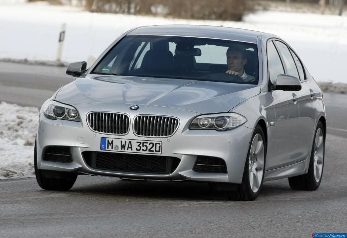 2012 BMW 5-series M550d xDrive Sedan - фотография 6 из 116
