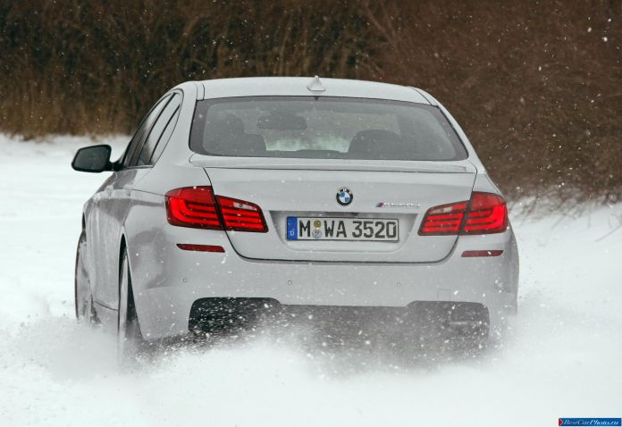 2012 BMW 5-series M550d xDrive Sedan - фотография 14 из 116