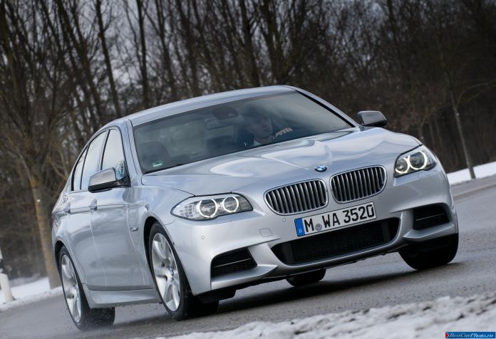 2012 BMW 5-series M550d xDrive Sedan - фотография 35 из 116 2012 BMW 5-series M550d xDrive Sedan - фотография 35 из 116