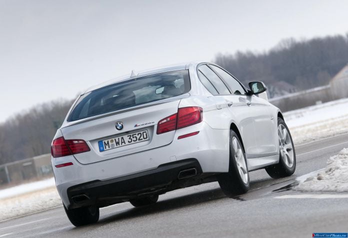 2012 BMW 5-series M550d xDrive Sedan - фотография 40 из 116