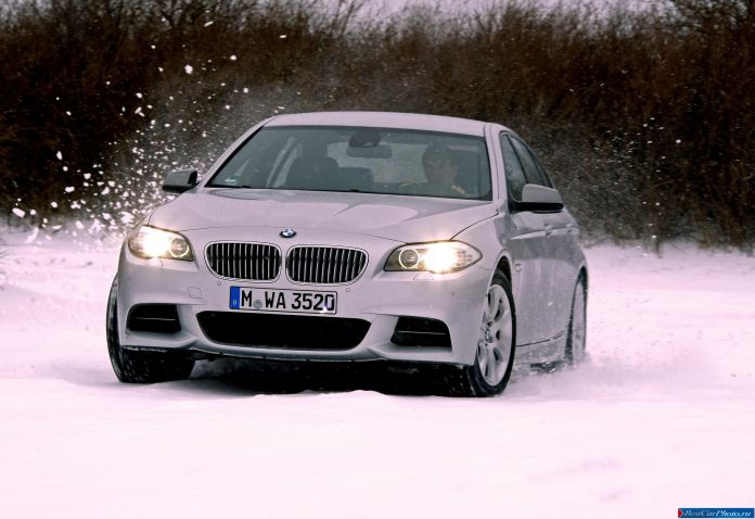 2012 BMW 5-series M550d xDrive Sedan - фотография 48 из 116