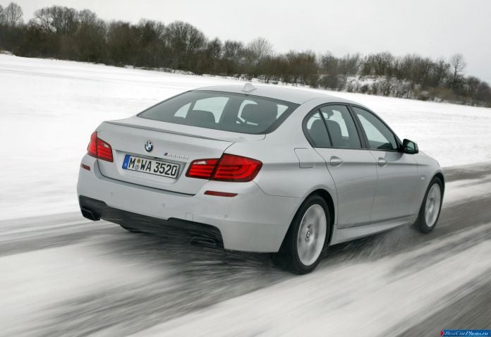 2012 BMW 5-series M550d xDrive Sedan - фотография 56 из 116