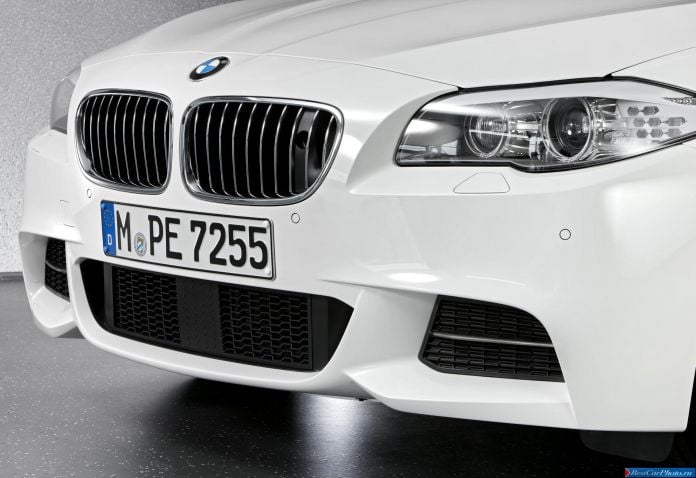 2012 BMW 5-series M550d xDrive Sedan - фотография 68 из 116 2012 BMW 5-series M550d xDrive Sedan - фотография 68 из 116