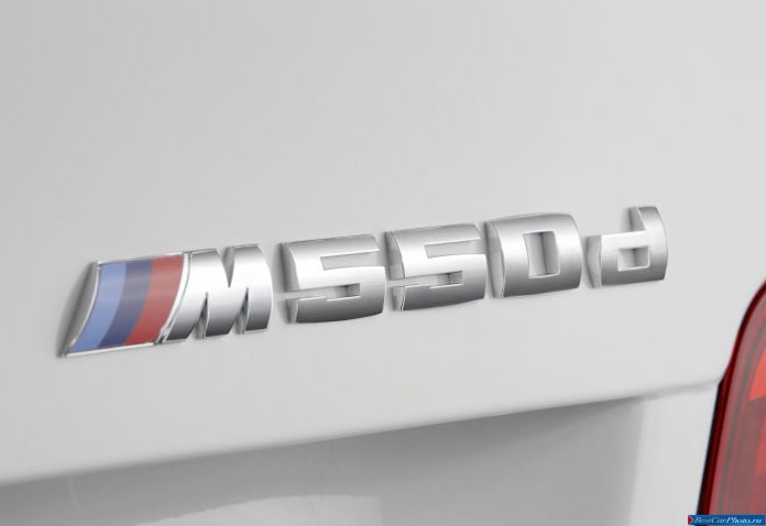 2012 BMW 5-series M550d xDrive Sedan - фотография 82 из 116