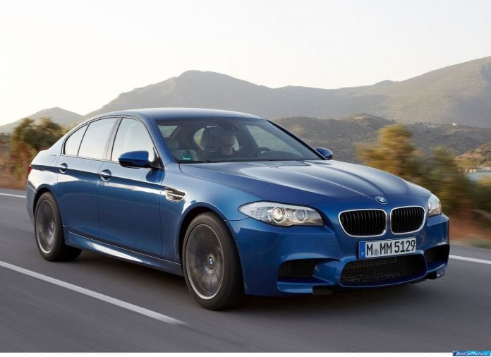 2012 BMW 5-series M Sedan - фотография 5 из 254