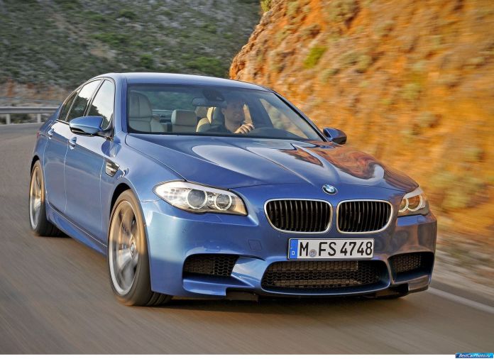2012 BMW 5-series M Sedan - фотография 7 из 254