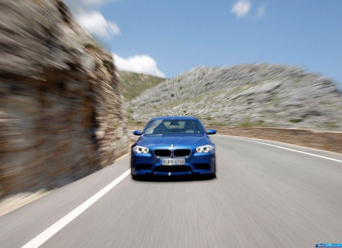 2012 BMW 5-series M Sedan - фотография 31 из 254