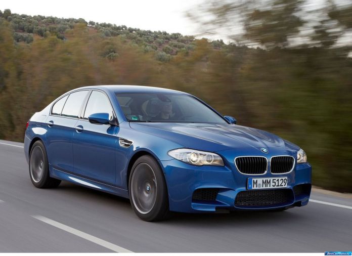 2012 BMW 5-series M Sedan - фотография 34 из 254 2012 BMW 5-series M Sedan - фотография 34 из 254