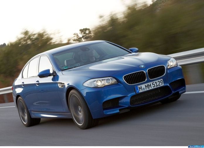 2012 BMW 5-series M Sedan - фотография 35 из 254