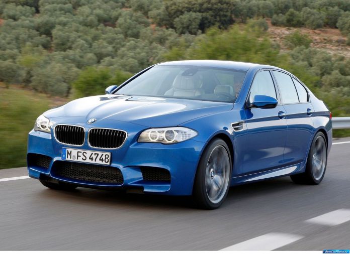 2012 BMW 5-series M Sedan - фотография 40 из 254 2012 BMW 5-series M Sedan - фотография 40 из 254