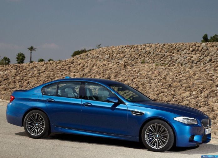 2012 BMW 5-series M Sedan - фотография 60 из 254 2012 BMW 5-series M Sedan - фотография 60 из 254