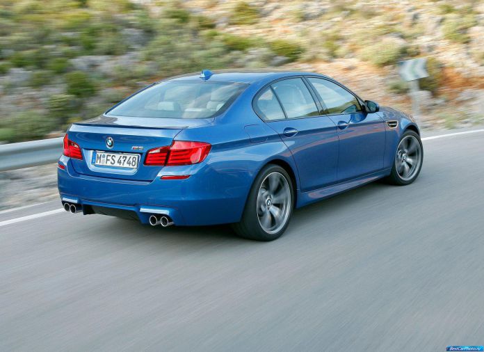 2012 BMW 5-series M Sedan - фотография 65 из 254 2012 BMW 5-series M Sedan - фотография 65 из 254