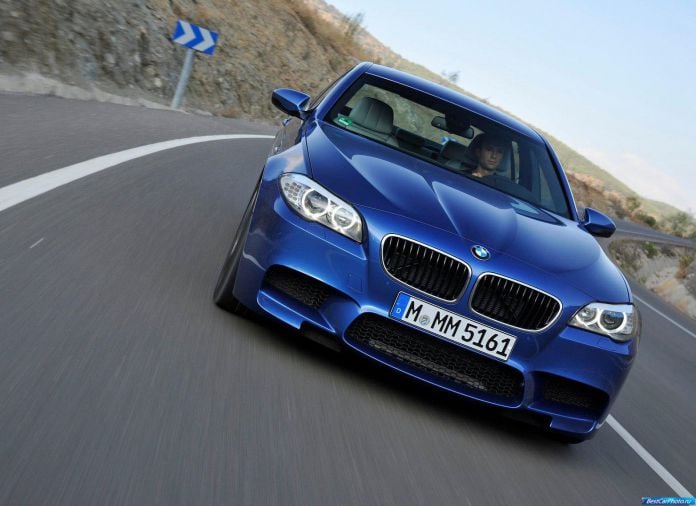 2012 BMW 5-series M Sedan - фотография 69 из 254