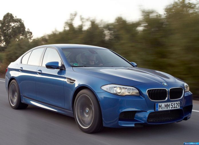 2012 BMW 5-series M Sedan - фотография 158 из 254 2012 BMW 5-series M Sedan - фотография 158 из 254