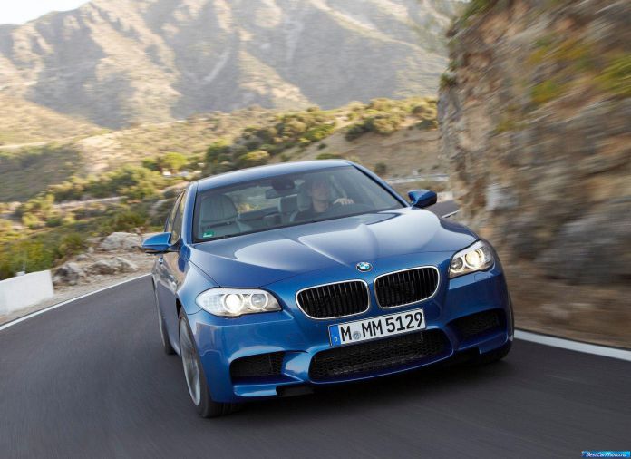 2012 BMW 5-series M Sedan - фотография 248 из 254 2012 BMW 5-series M Sedan - фотография 248 из 254