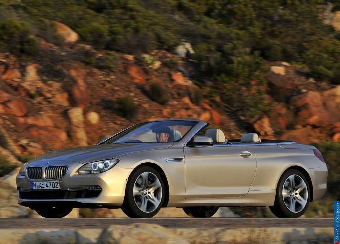 2012 BMW 6-series Convertible - фотография 3 из 166