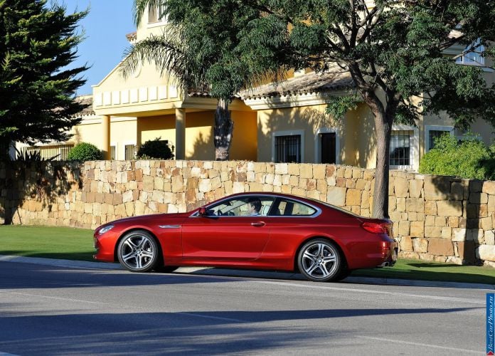 2012 BMW 6-series Coupe - фотография 13 из 78 2012 BMW 6-series Coupe - фотография 13 из 78