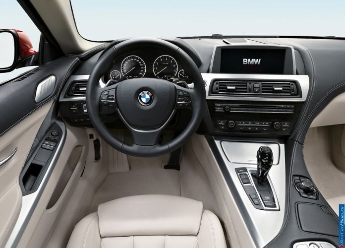 2012 BMW 6-series Coupe - фотография 42 из 78