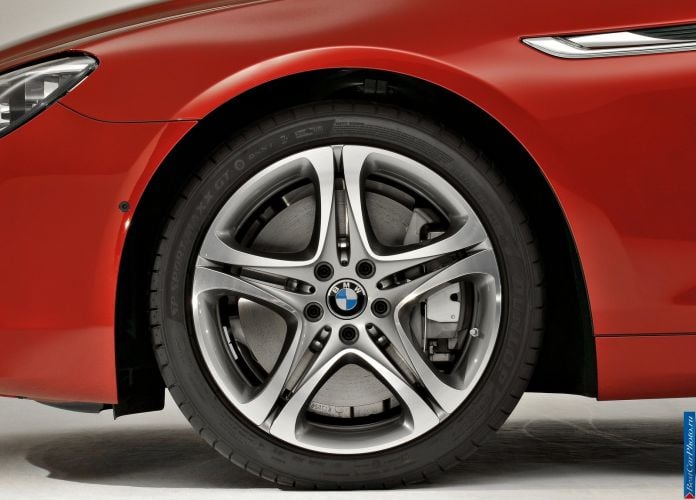 2012 BMW 6-series Coupe - фотография 68 из 78 2012 BMW 6-series Coupe - фотография 68 из 78