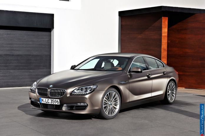 2012 BMW 6-series Gran Coupe - фотография 3 из 289