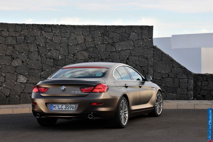 2012 BMW 6-series Gran Coupe - фотография 19 из 289
