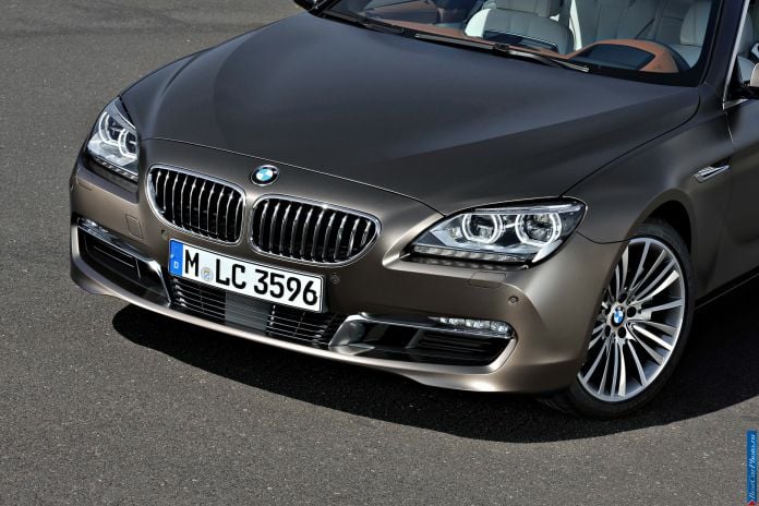 2012 BMW 6-series Gran Coupe - фотография 83 из 289