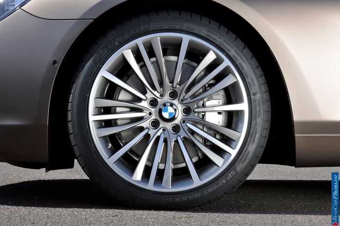 2012 BMW 6-series Gran Coupe - фотография 87 из 289