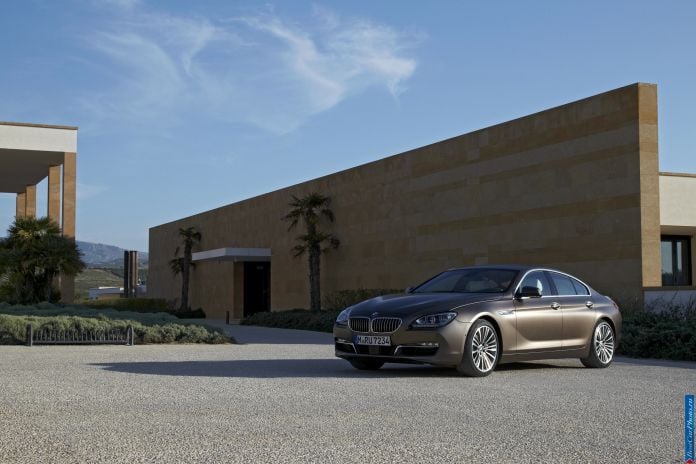 2012 BMW 6-series Gran Coupe - фотография 99 из 289