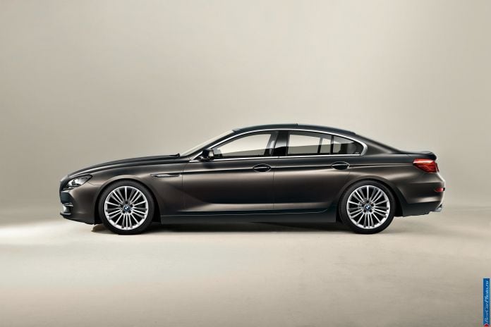2012 BMW 6-series Gran Coupe - фотография 105 из 289 2012 BMW 6-series Gran Coupe - фотография 105 из 289
