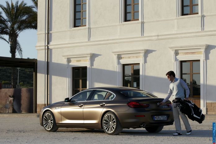 2012 BMW 6-series Gran Coupe - фотография 129 из 289 2012 BMW 6-series Gran Coupe - фотография 129 из 289