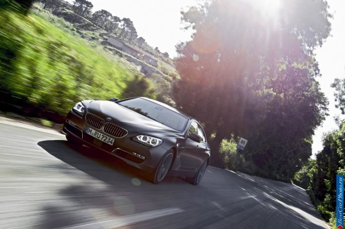 2012 BMW 6-series Gran Coupe - фотография 160 из 289 2012 BMW 6-series Gran Coupe - фотография 160 из 289