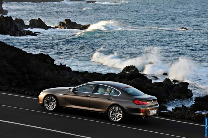 2012 BMW 6-series Gran Coupe - фотография 252 из 289 2012 BMW 6-series Gran Coupe - фотография 252 из 289