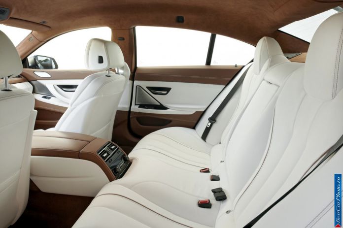 2012 BMW 6-series Gran Coupe - фотография 279 из 289 2012 BMW 6-series Gran Coupe - фотография 279 из 289