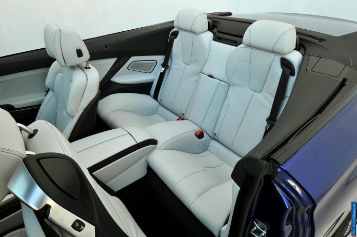 2012 BMW 6-series M Convertible - фотография 93 из 104 2012 BMW 6-series M Convertible - фотография 93 из 104
