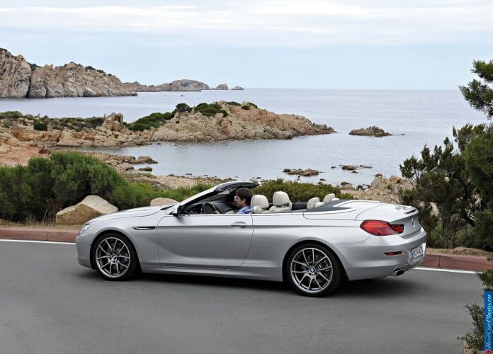 2012 BMW 650i Convertible - фотография 42 из 109