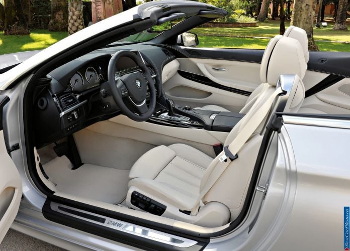 2012 BMW 650i Convertible - фотография 70 из 109