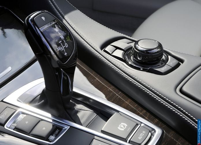 2012 BMW 650i Convertible - фотография 84 из 109 2012 BMW 650i Convertible - фотография 84 из 109