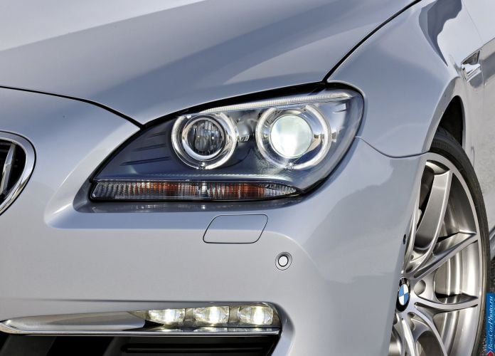2012 BMW 650i Convertible - фотография 90 из 109