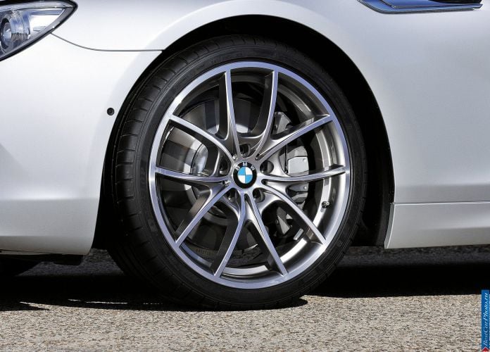 2012 BMW 650i Convertible - фотография 98 из 109