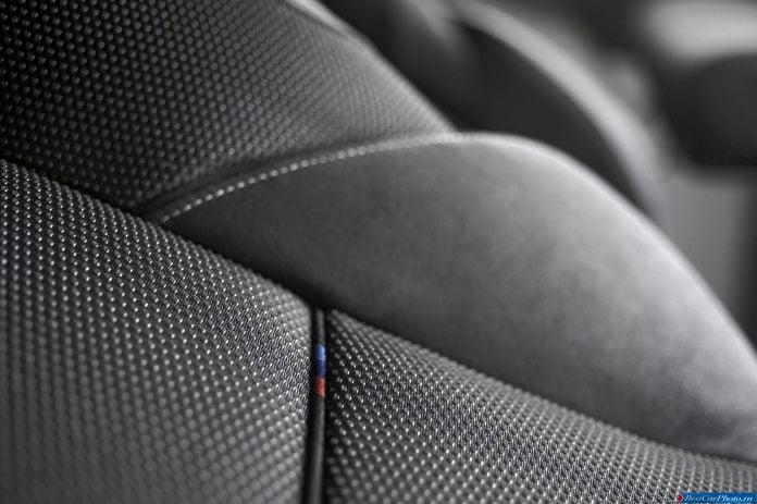 2012 BMW M550d xDrive Touring - фотография 18 из 18