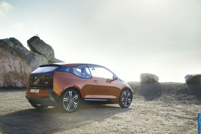 2012 BMW i3 Coupe Concept - фотография 2 из 39 2012 BMW i3 Coupe Concept - фотография 2 из 39