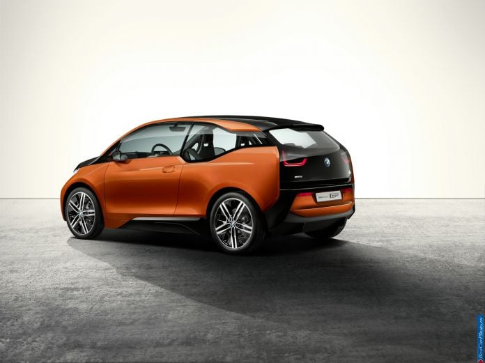 2012 BMW i3 Coupe Concept - фотография 16 из 39 2012 BMW i3 Coupe Concept - фотография 16 из 39