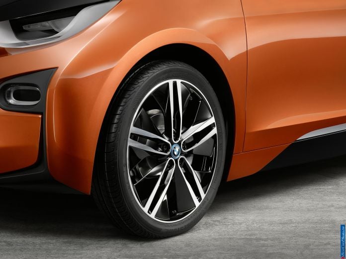 2012 BMW i3 Coupe Concept - фотография 25 из 39 2012 BMW i3 Coupe Concept - фотография 25 из 39
