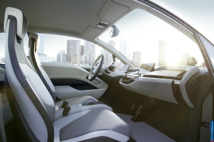 2012 BMW i3 Coupe Concept - фотография 28 из 39 2012 BMW i3 Coupe Concept - фотография 28 из 39